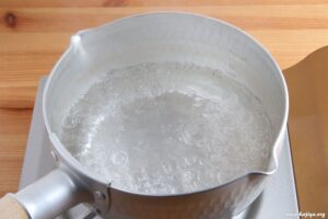 水分子の気化による気泡